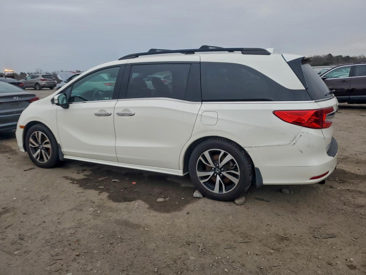 2019 Honda Odyssey Elite - zdjęcie 2