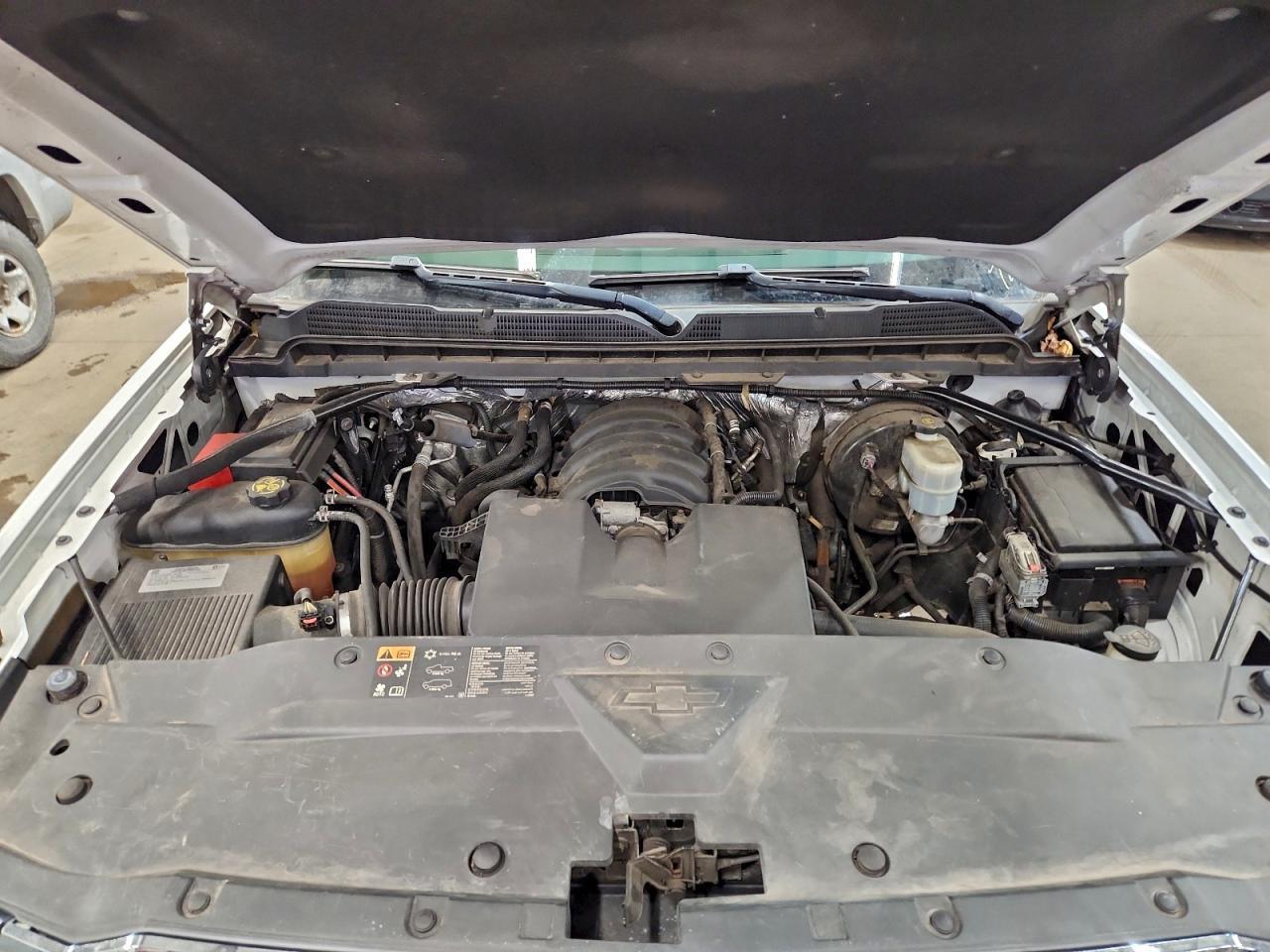 2016 Chevrolet Silverado C1500 - zdjęcie 11