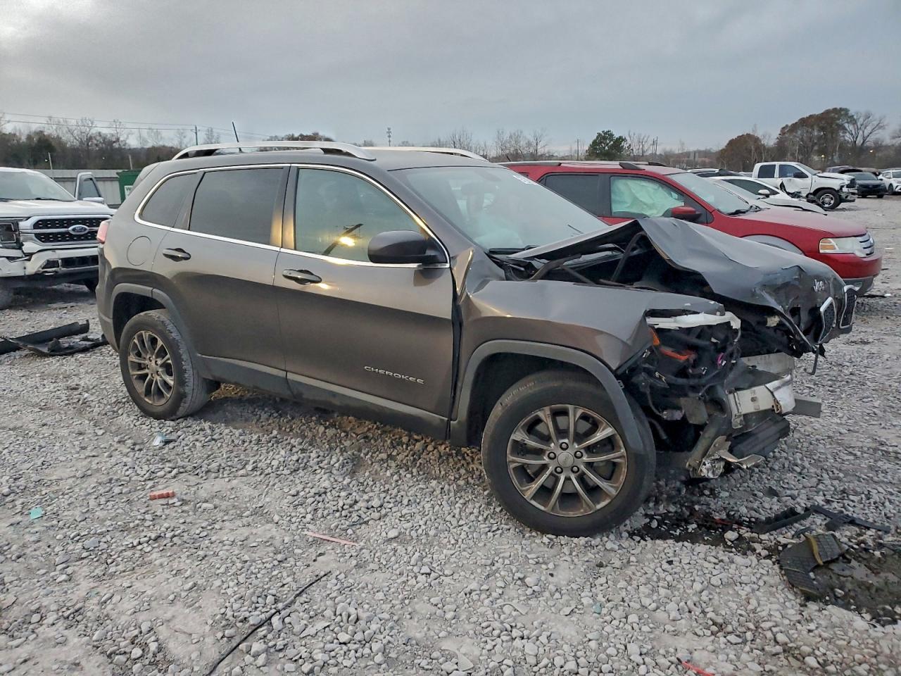 2019 Jeep Cherokee Latitude Plus - zdjęcie 4