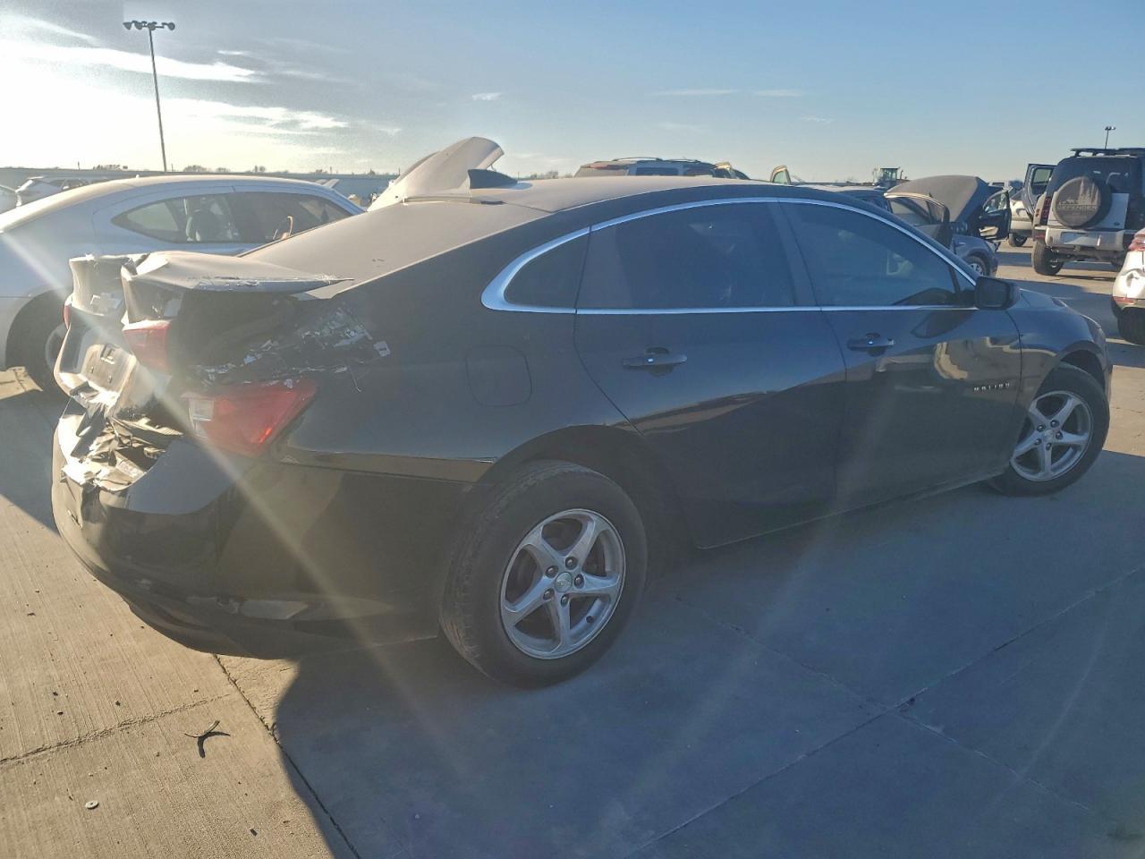 2017 Chevrolet Malibu Ls - zdjęcie 3