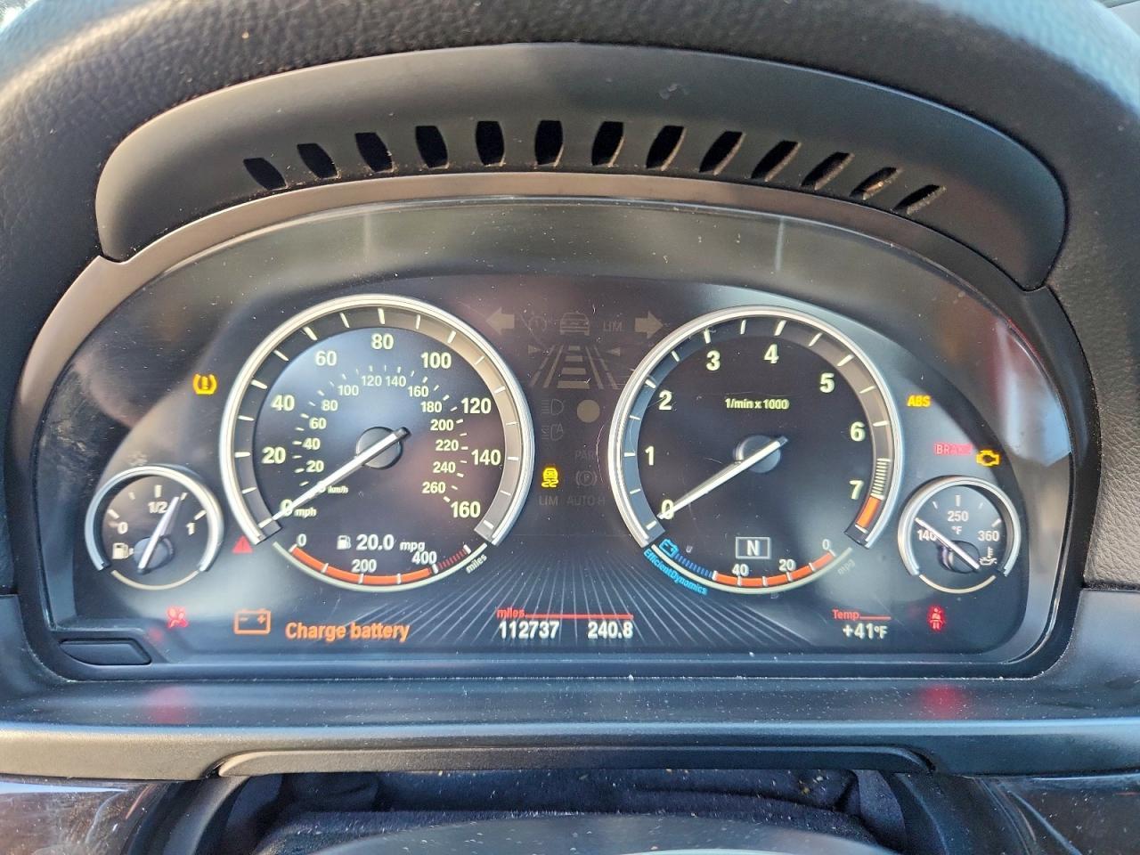 2013 BMW 528 Xi - zdjęcie 9