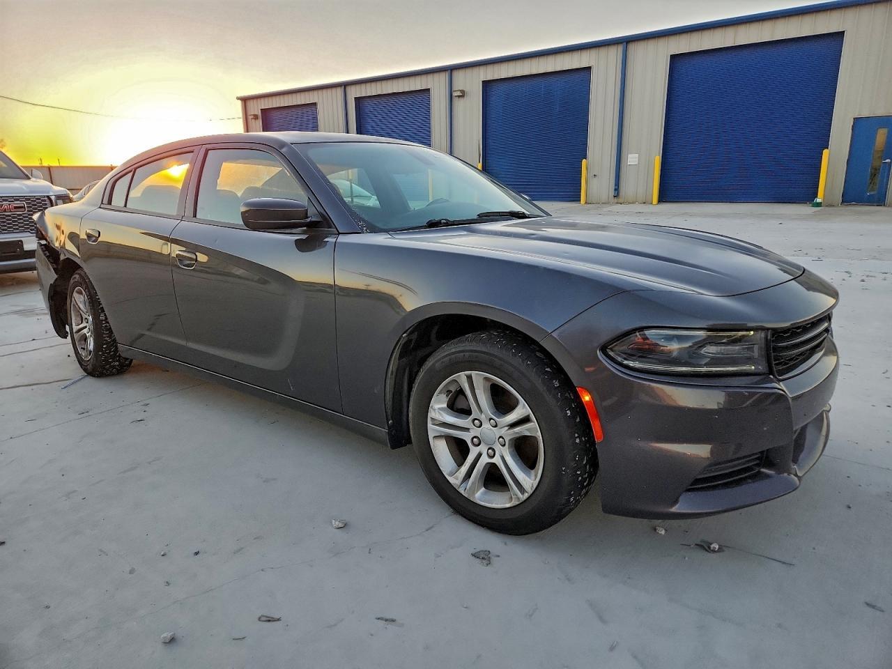 2019 Dodge Charger Sxt - zdjęcie 4
