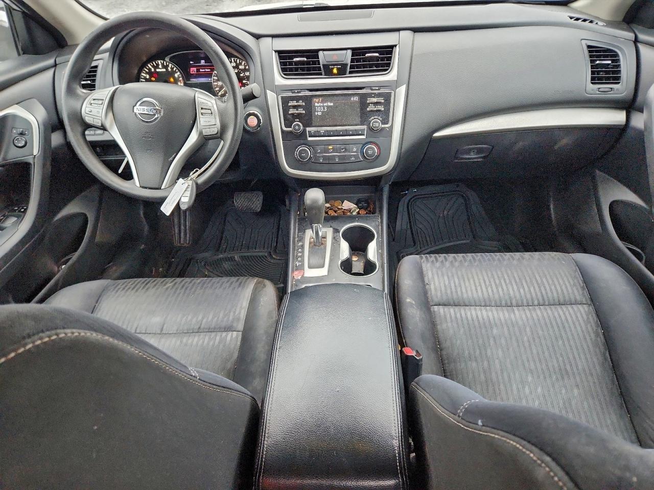 2017 Nissan Altima 2.5 - zdjęcie 8