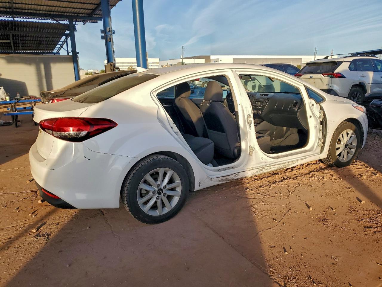2017 Kia Forte Lx - zdjęcie 3