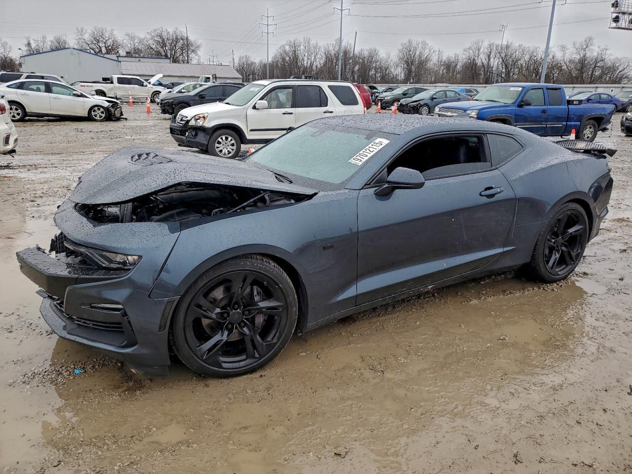 2019 Chevrolet Camaro - zdjęcie 2