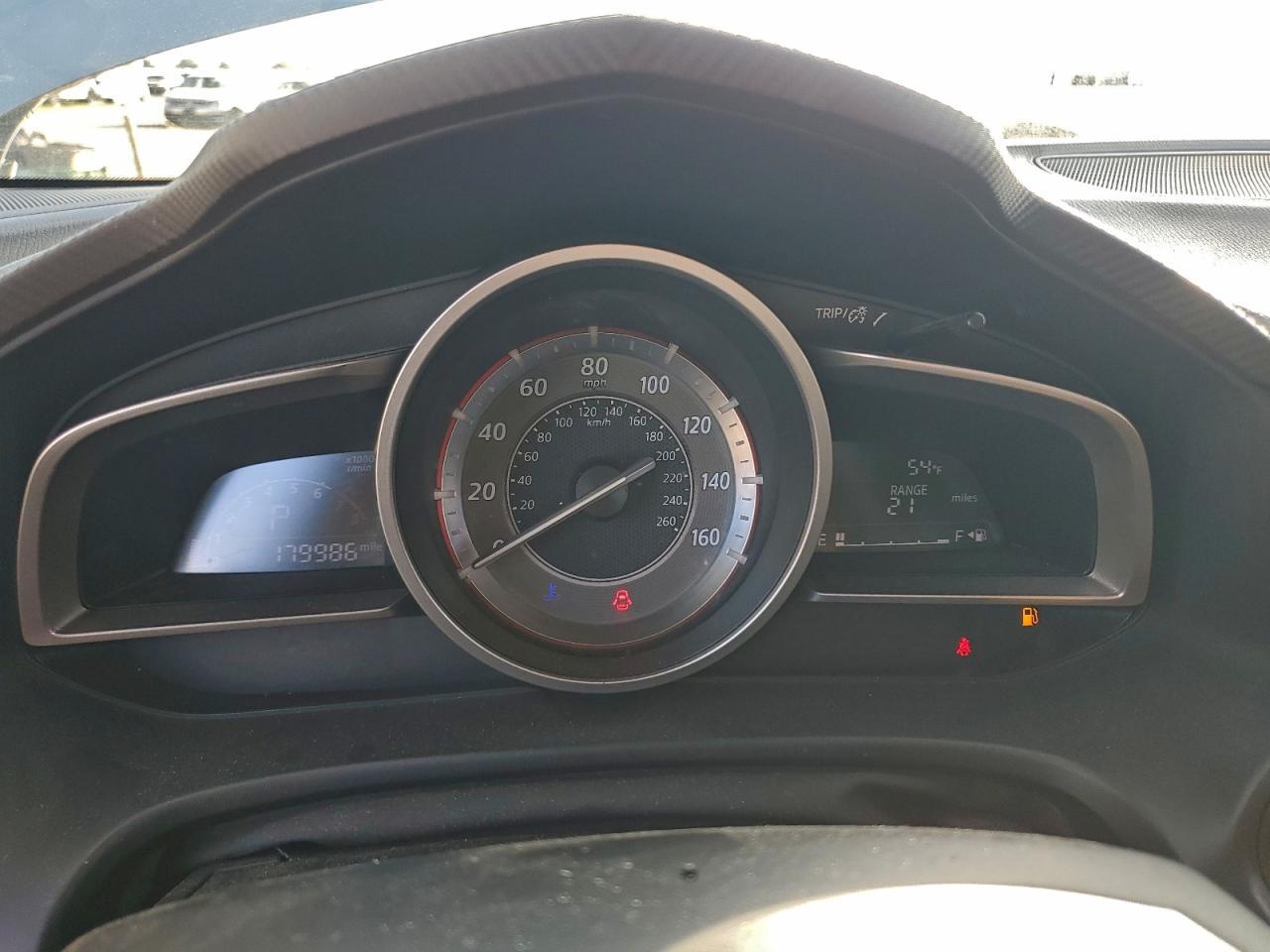 2014 Mazda 3 Sport - zdjęcie 9