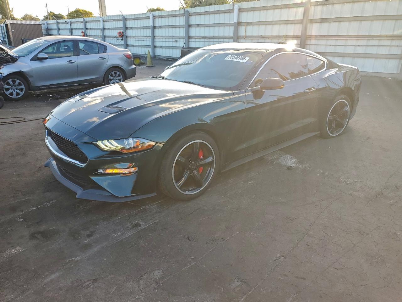 2019 Ford Mustang Bullitt - zdjęcie główne