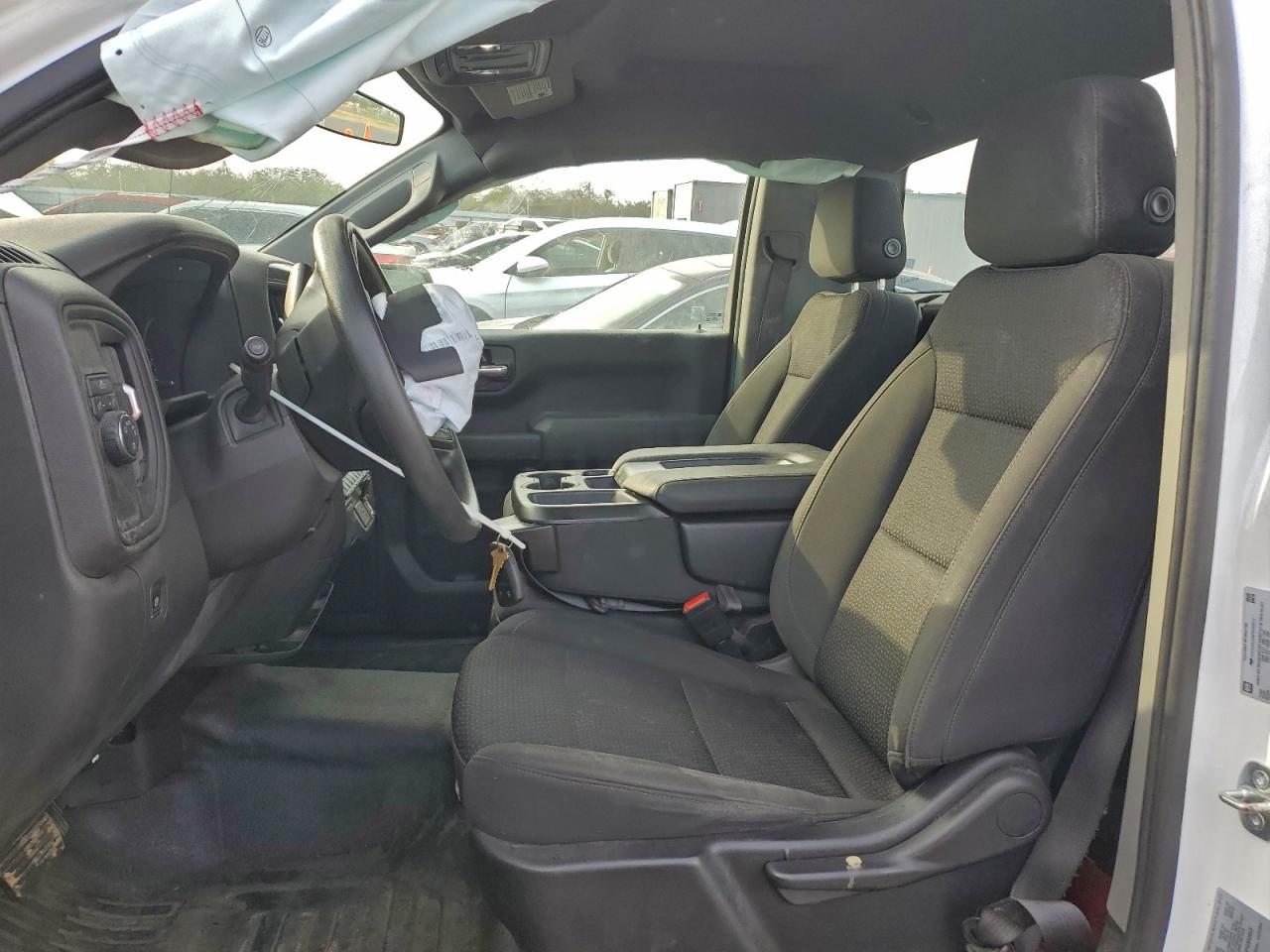 2023 Chevrolet Silverado C1500 - zdjęcie 7