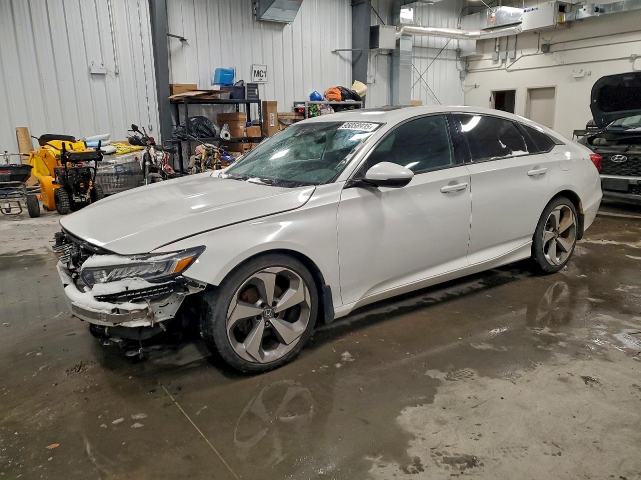 2019 Honda Accord Sport - zdjęcie główne