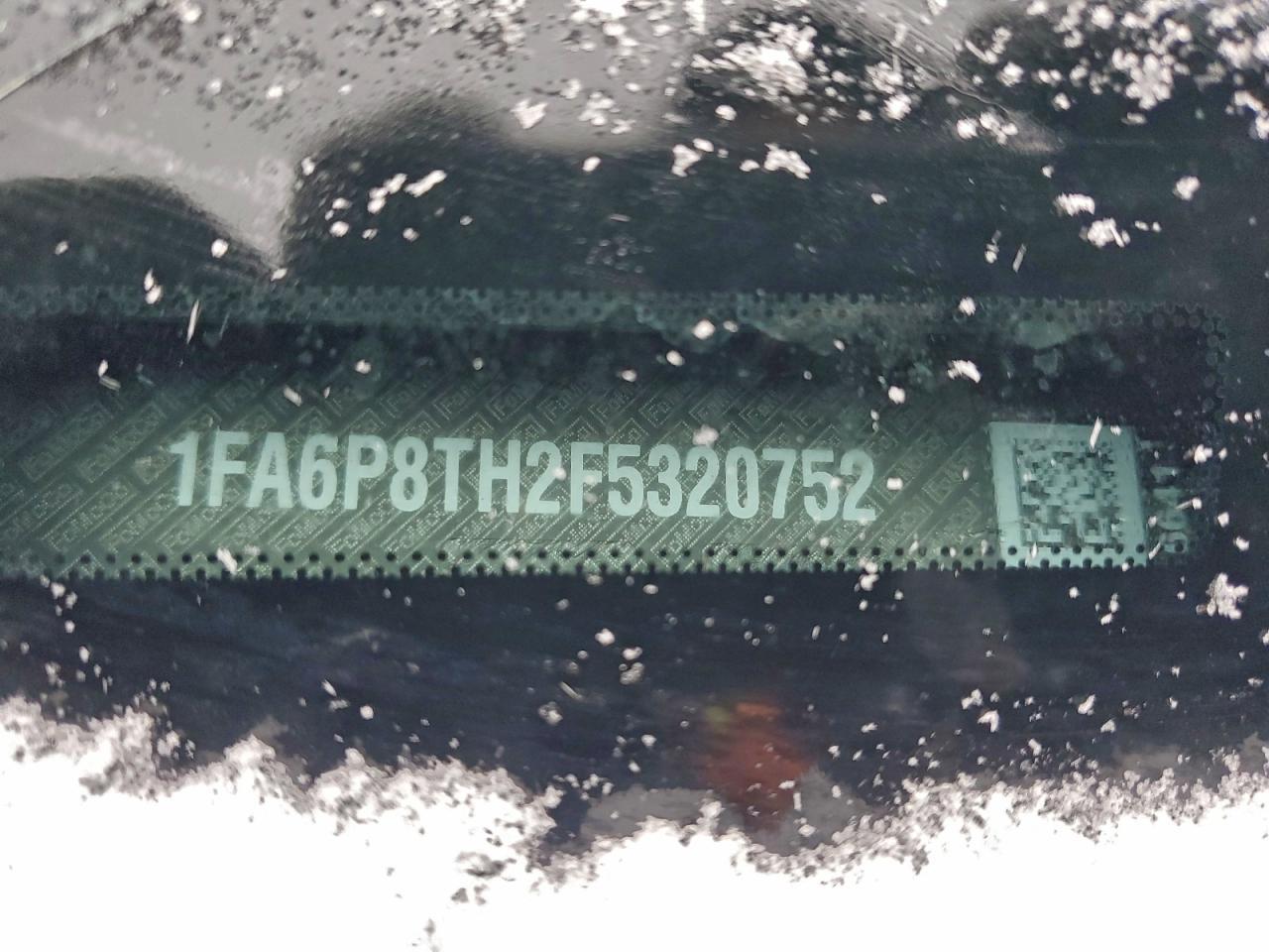 2015 Ford Mustang - zdjęcie 12