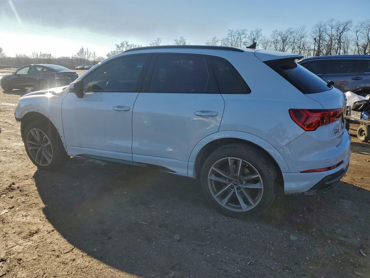 2022 Audi Q3 Premium S Line 45 - zdjęcie 2