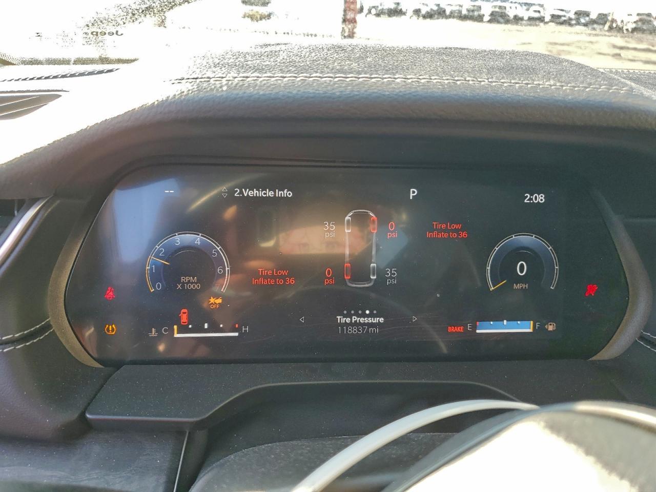 2022 Jeep Grand Cherokee Limited - zdjęcie 9