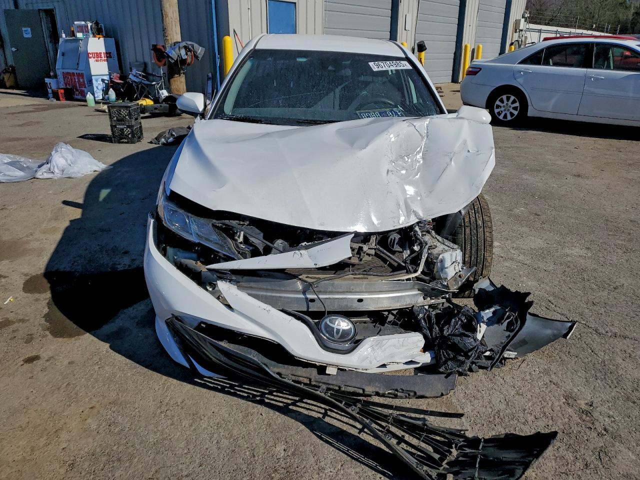 2019 Toyota Camry L - zdjęcie 5