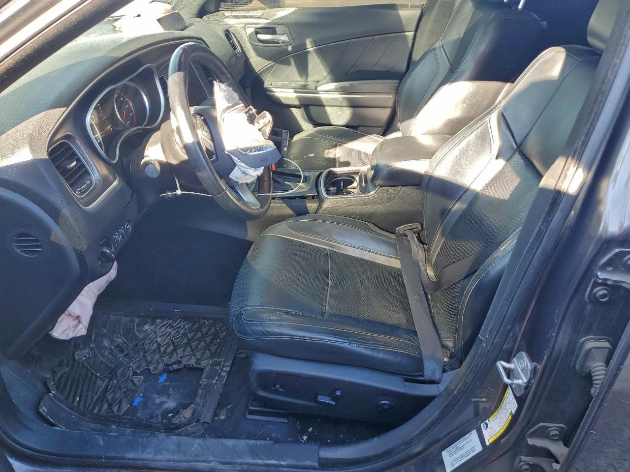 2015 Dodge Charger Sxt - zdjęcie 7