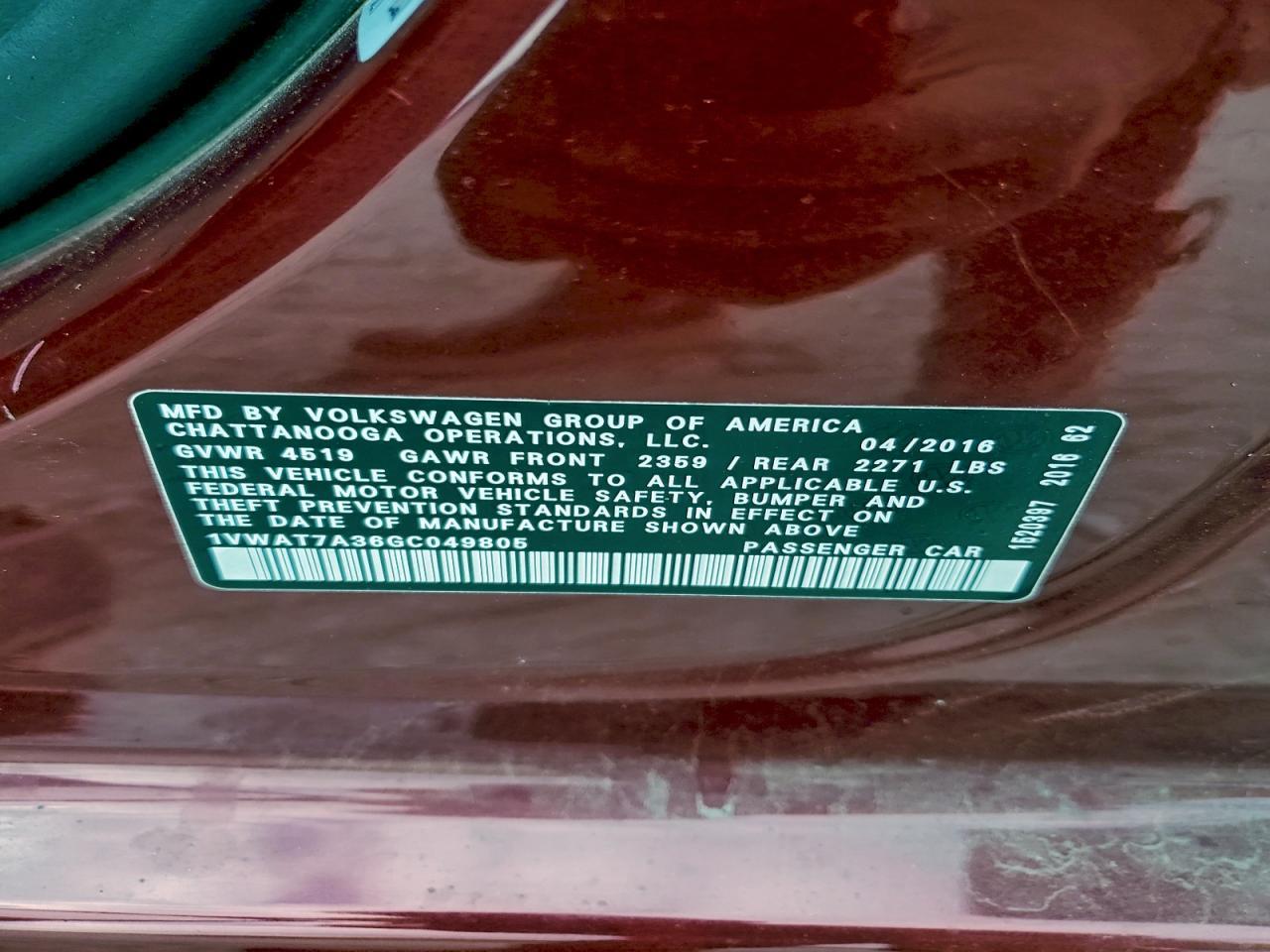 2016 Volkswagen Passat S - zdjęcie 13