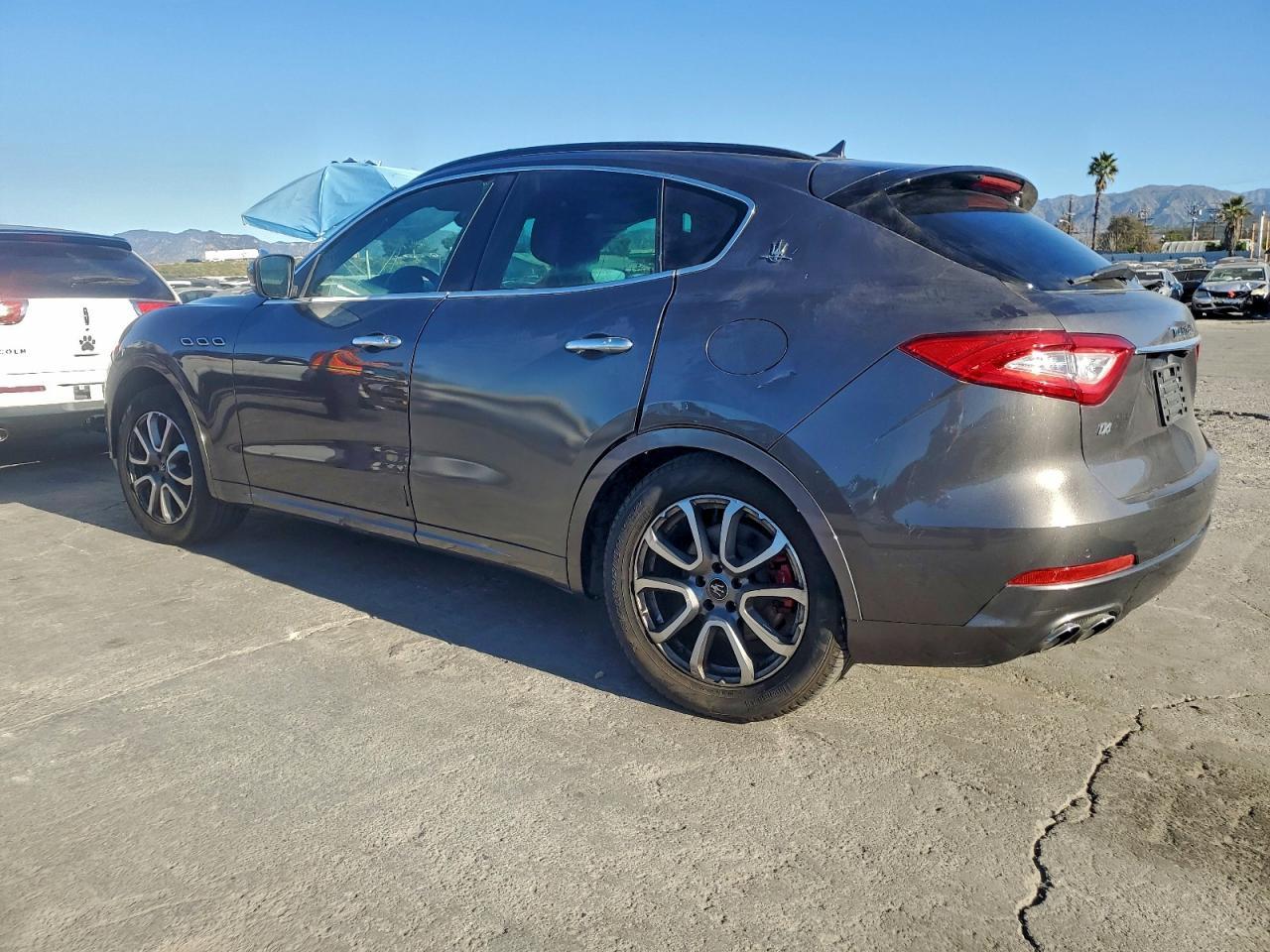 2019 Maserati Levante - zdjęcie 2