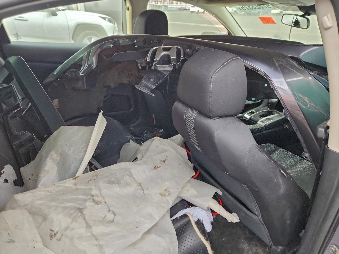 2020 Honda Civic Lx - zdjęcie 12