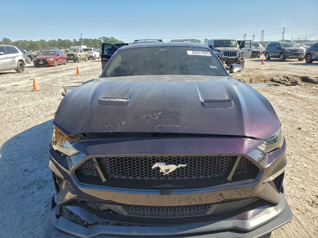 Ford Mustang - zdjęcie 5