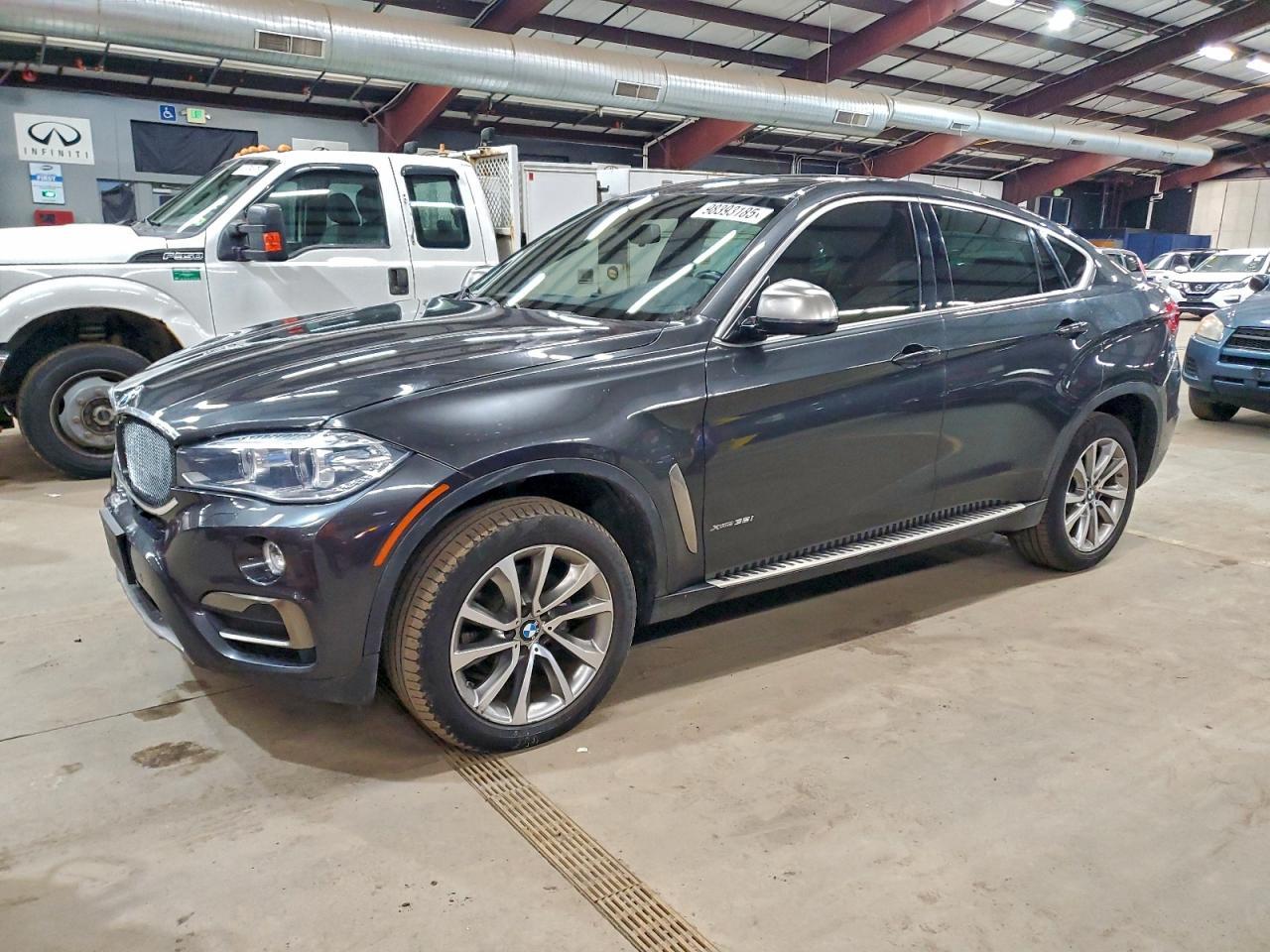 2017 BMW X6 xDrive35I - zdjęcie główne