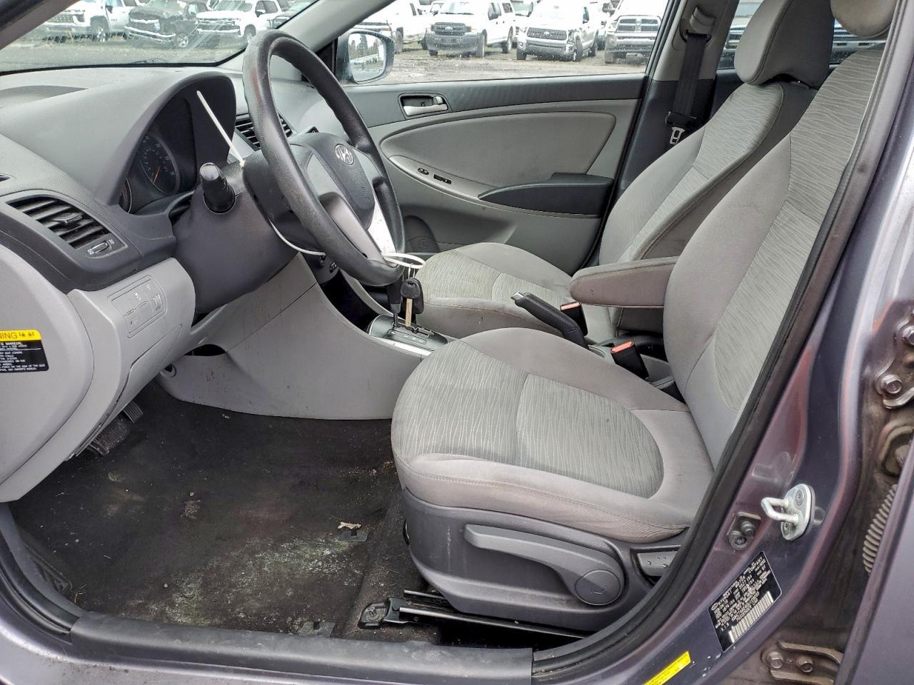 2016 Hyundai Accent Se - zdjęcie 7