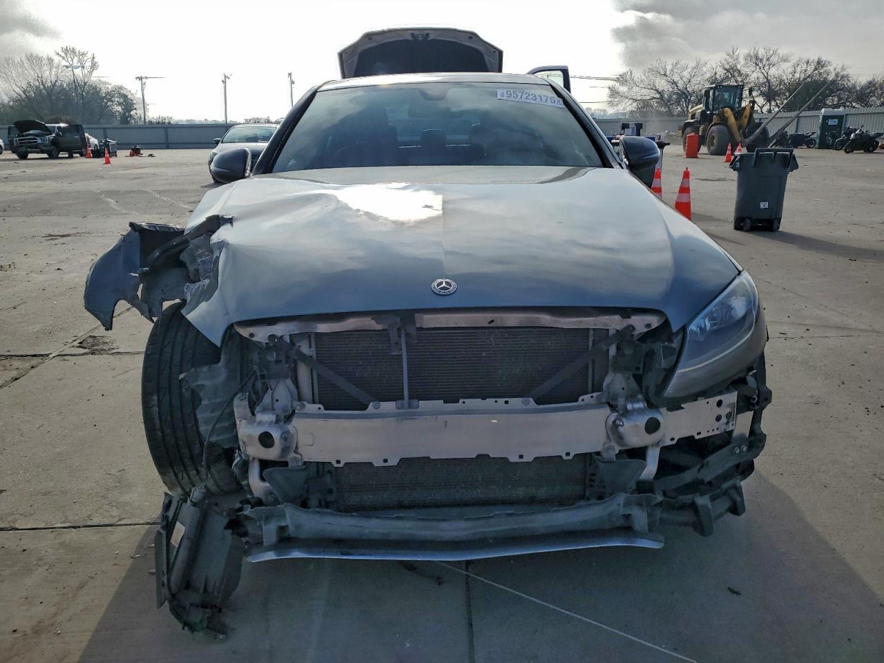 2018 Mercedes-Benz C 300 - zdjęcie 5