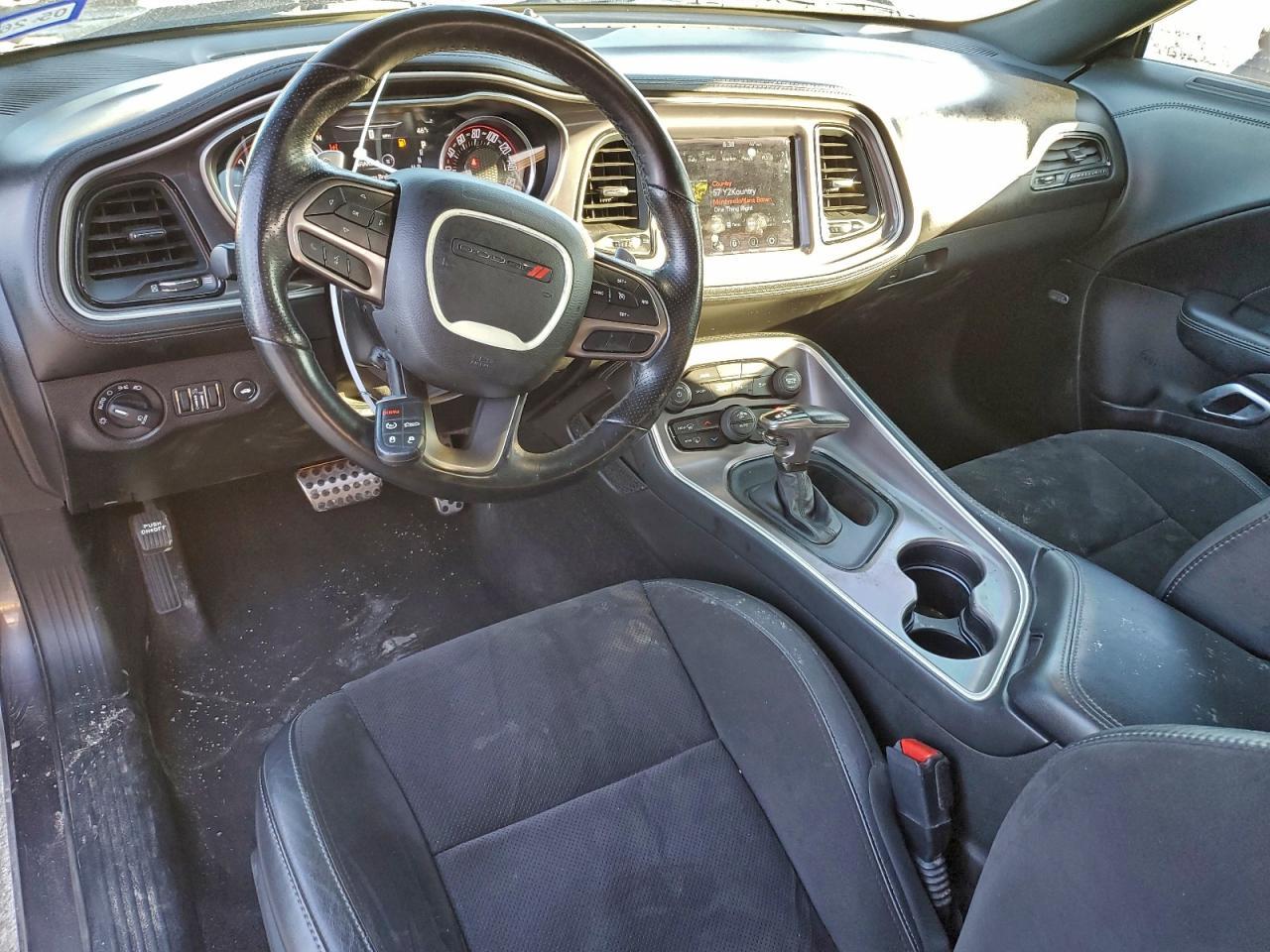 2022 Dodge Challenger Gt - zdjęcie 8