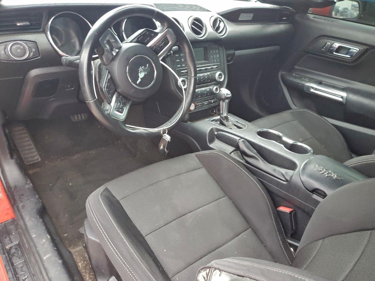 2017 Ford Mustang - zdjęcie 8