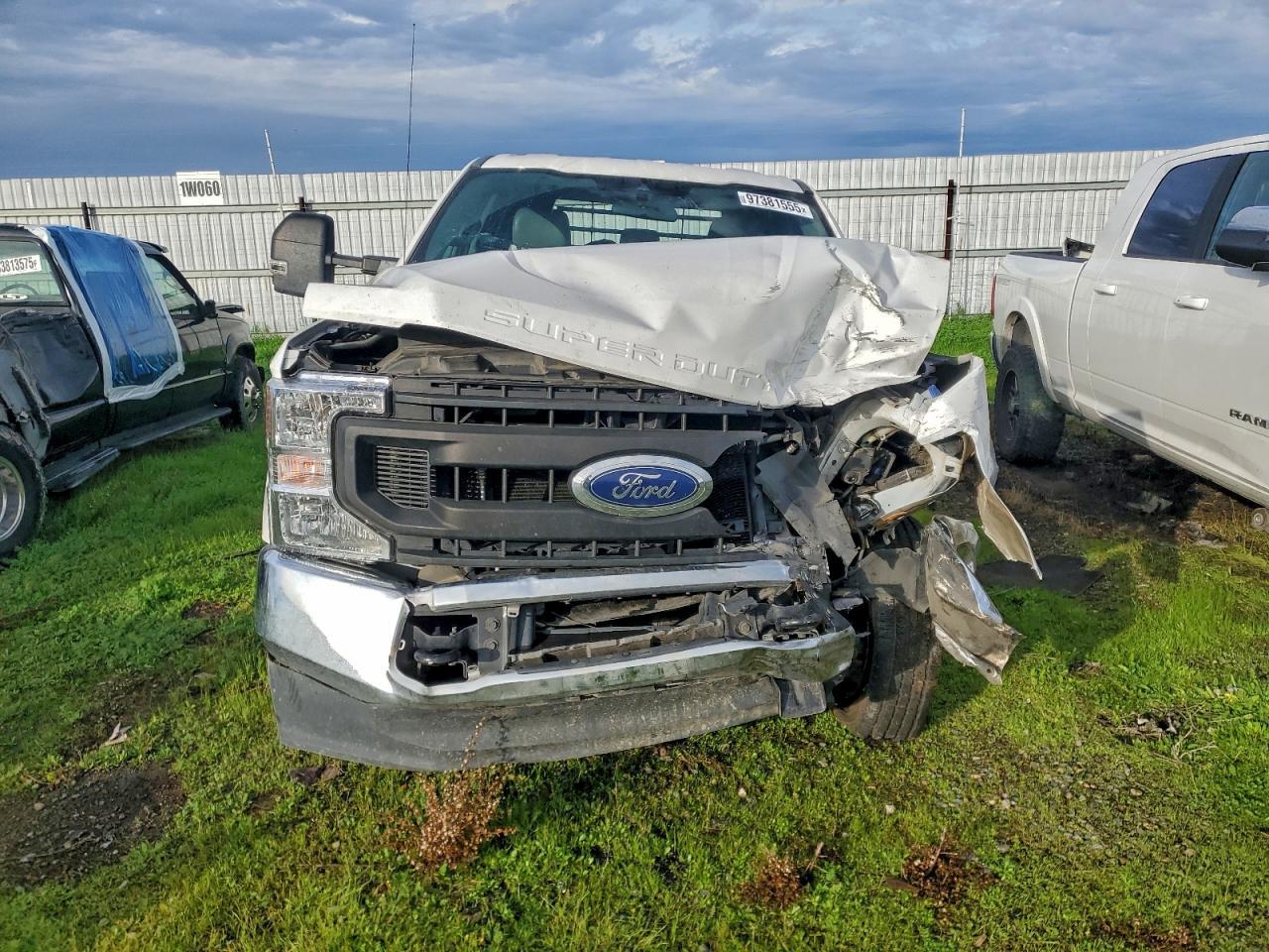 2020 Ford F250 Super Duty - zdjęcie 5