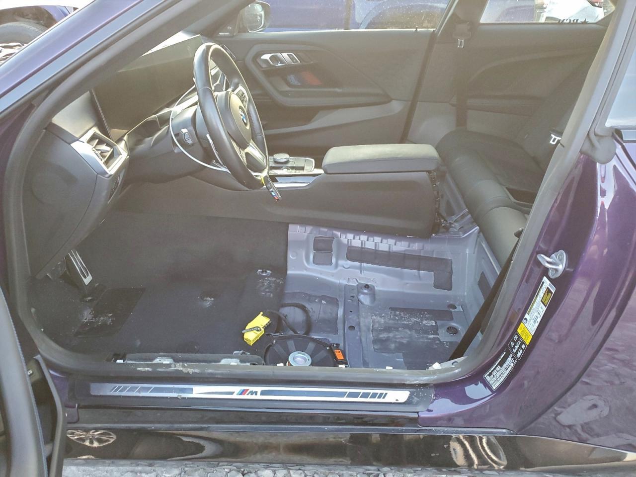 2023 BMW M240Xi - zdjęcie 7