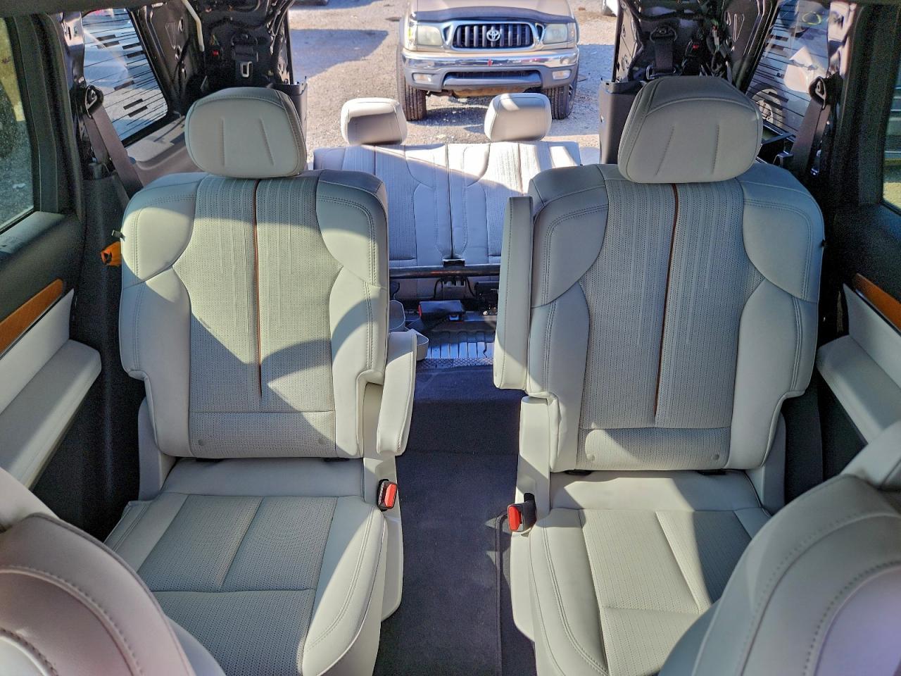 2026 Cadillac Vistiq Luxury - zdjęcie 10