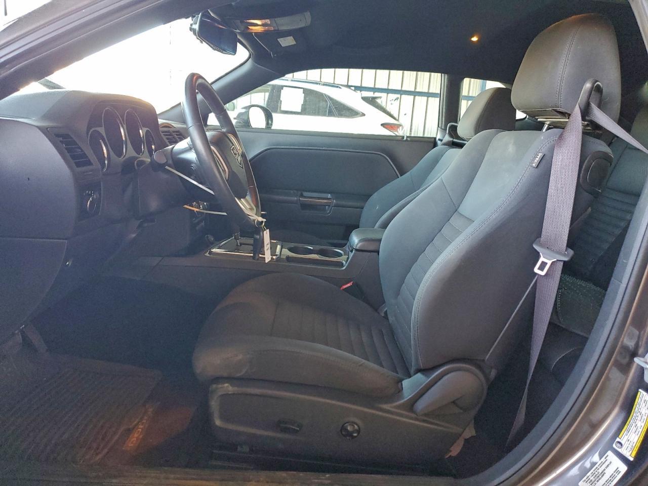 2014 Dodge Challenger Sxt - zdjęcie 7