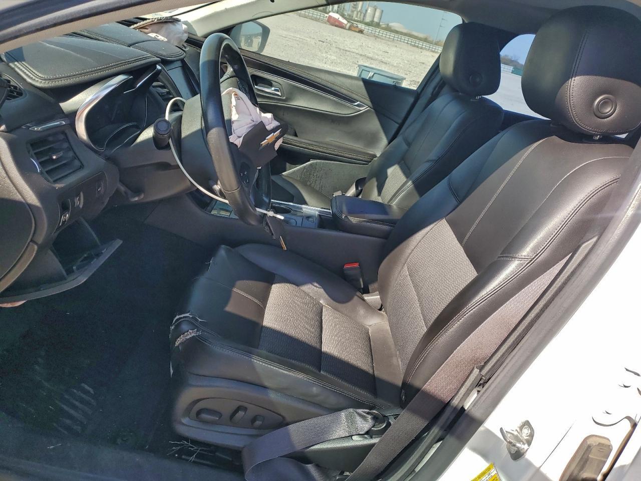 2016 Chevrolet Impala Lt - zdjęcie 7