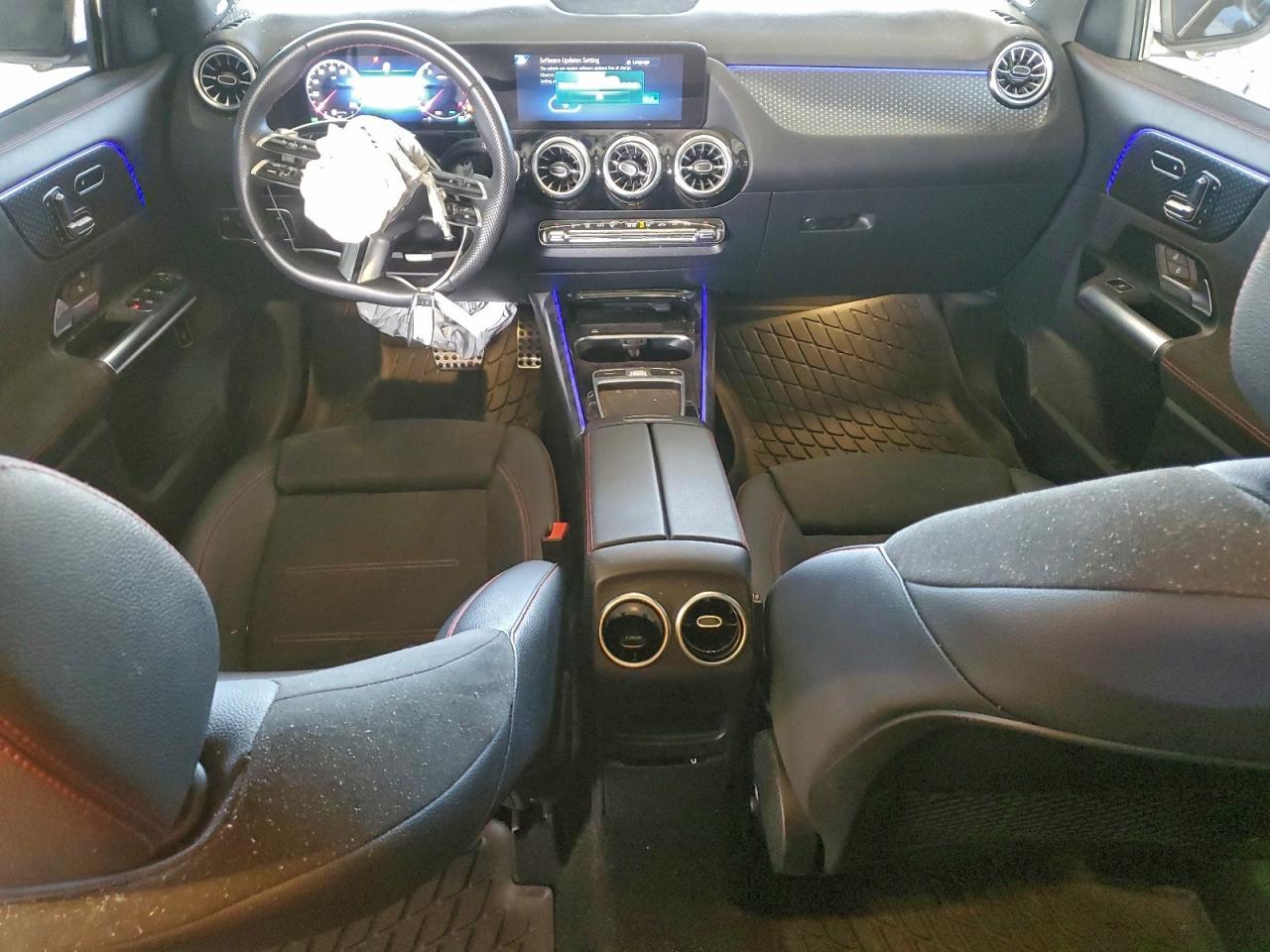 2024 Mercedes-Benz Gla 250 - zdjęcie 8