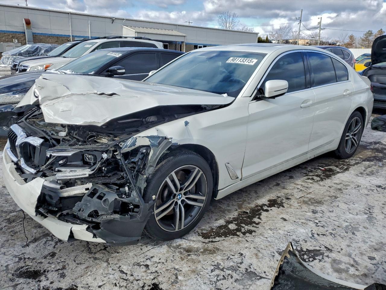 BMW Seria 5 - zdjęcie 1