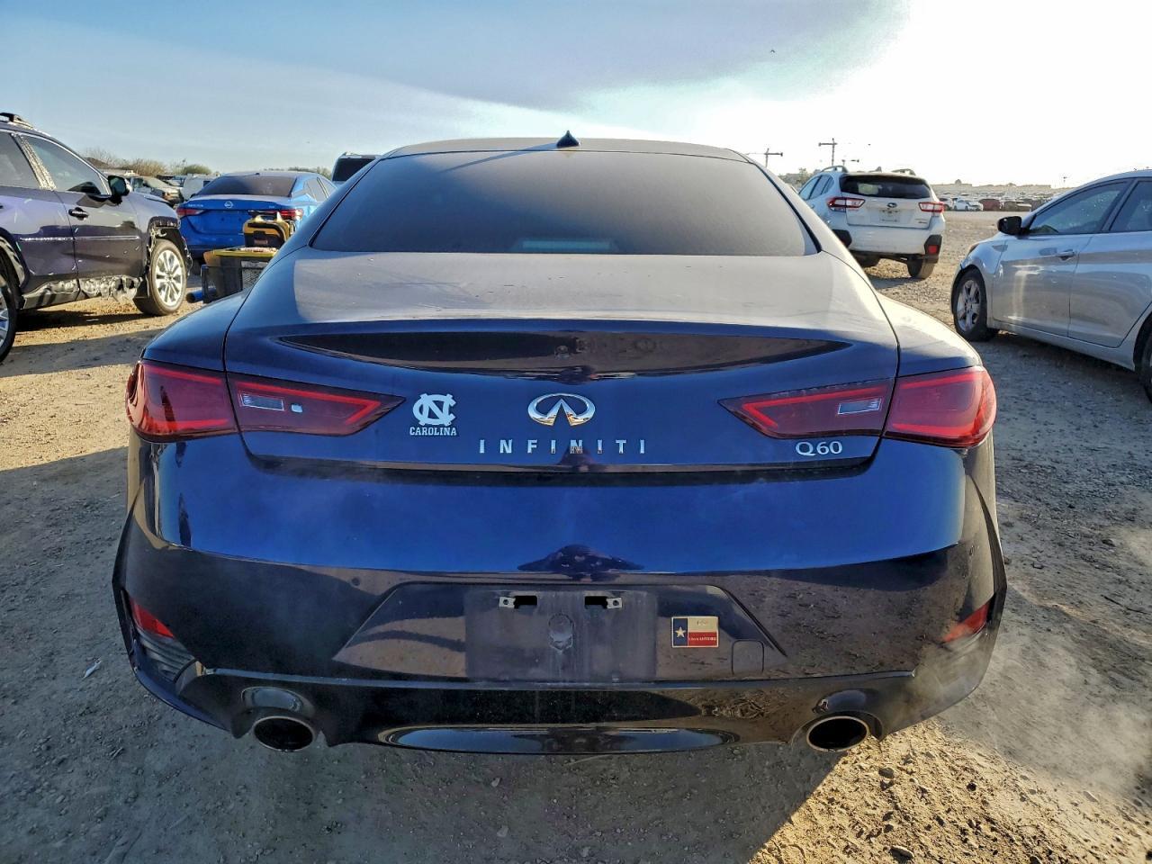 2021 Infiniti Q60 Luxe - zdjęcie 6