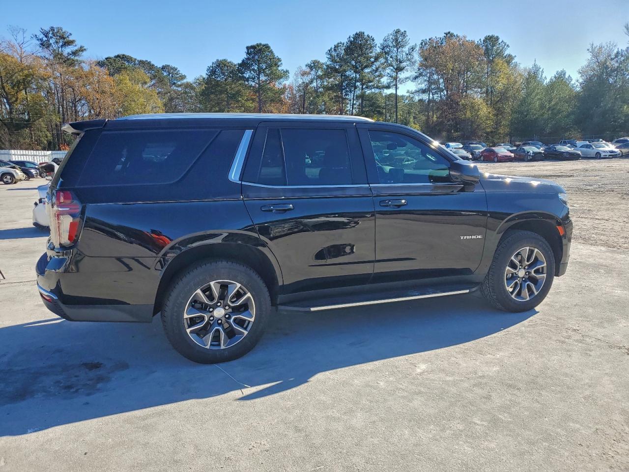 2022 Chevrolet Tahoe K1500 Lt - zdjęcie 3
