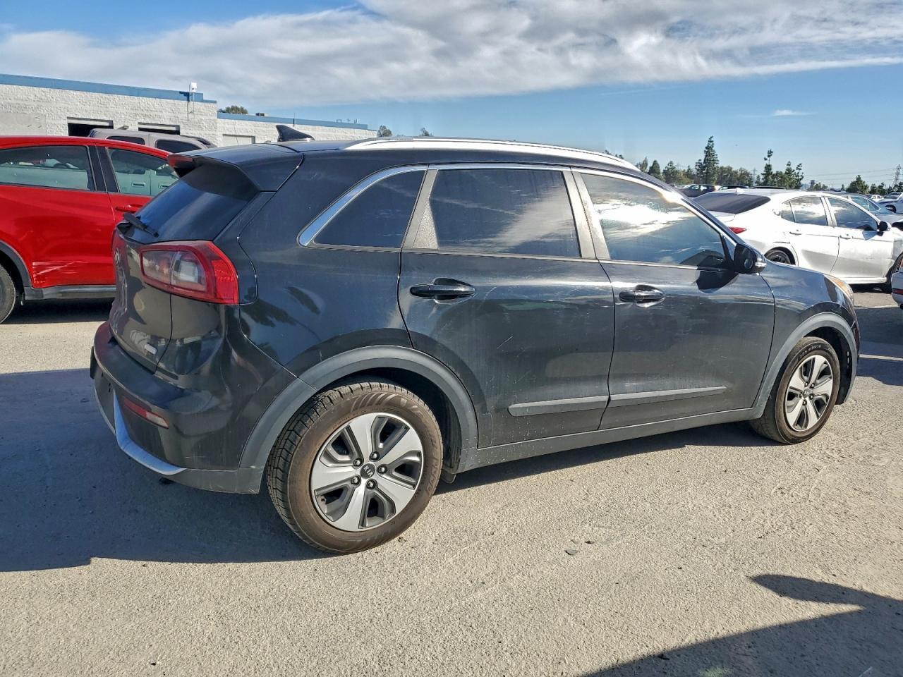 2017 Kia Niro Ex - zdjęcie 3
