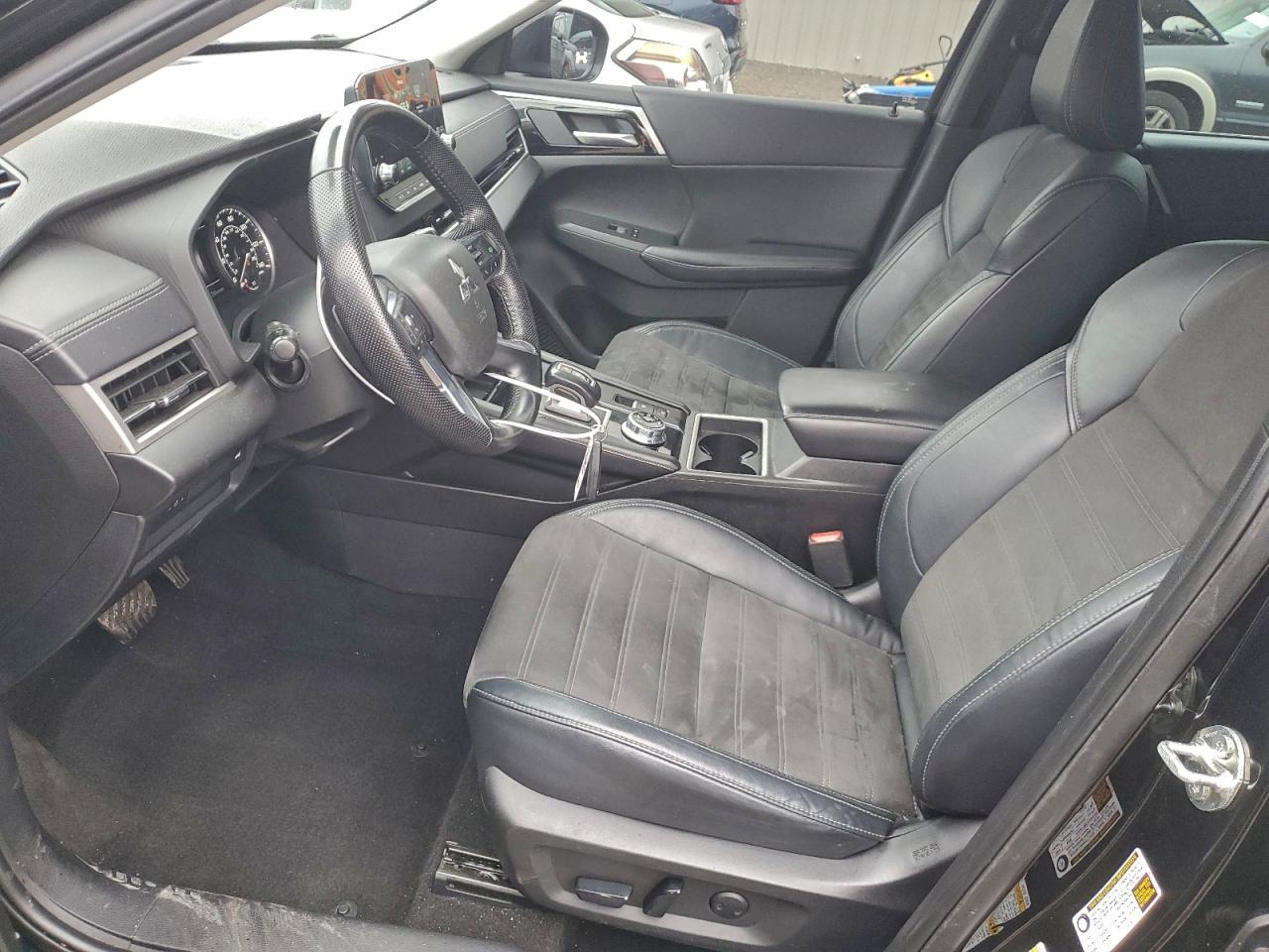 2023 Mitsubishi Outlander Se - zdjęcie 7