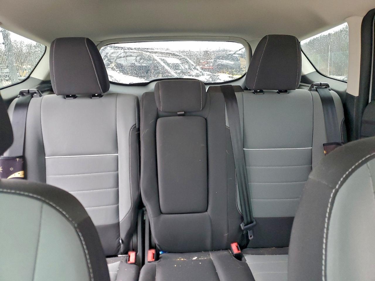 2015 Ford Escape - zdjęcie 10
