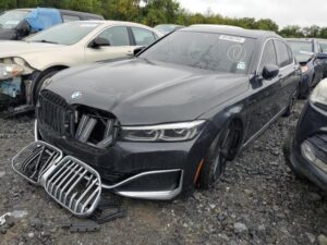 2020 BMW 745XE