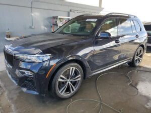 2021 BMW X7 M50I